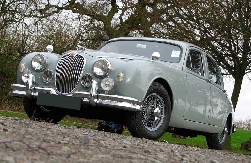 La Jaguar MK2 est l'archétype des berlines de luxe