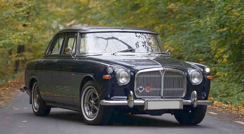 Une des berlines de luxe Rover P5